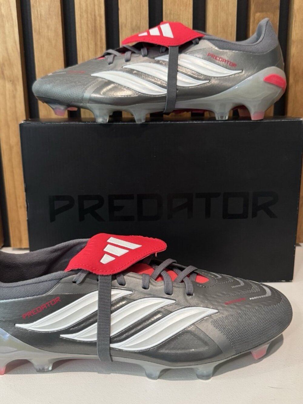 SIZE 10 MENS adidas Predator Pro FT FG Soccer Cleat Foldover Tongue Red JR3324